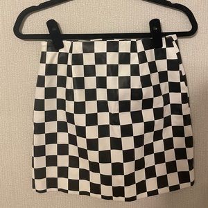 Pleather Forever 21 white and black checkered skirt